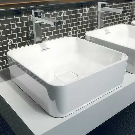 Lavoar pe blat patrat 40 cm cu preaplin Ideal Standard Strada II T296301 Comandă acum