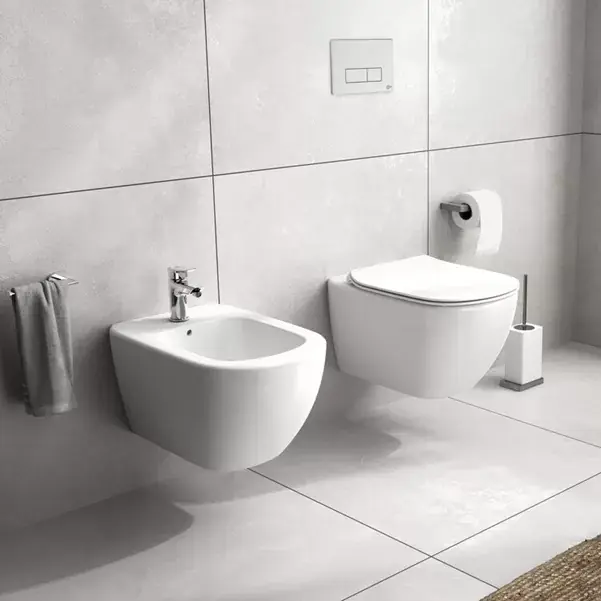 Noutate Vas WC suspendat Rimless, alb lucios, Ideal Standard Tesi T493201