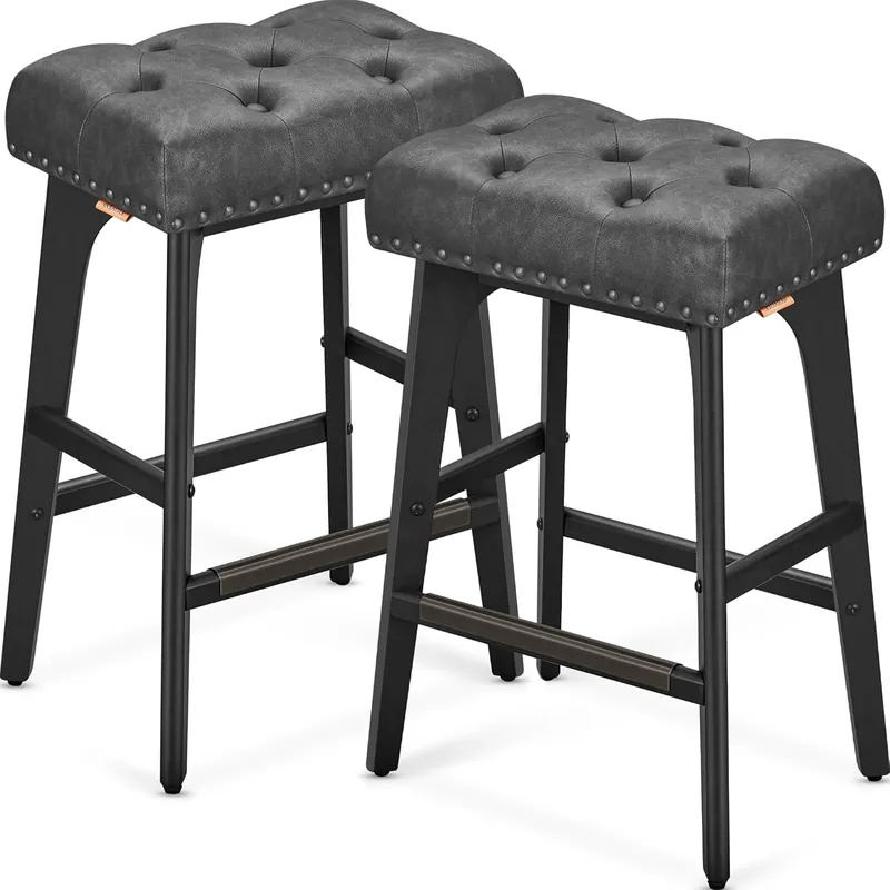 Ofertă de sezon VASAGLE Set 2 scaune bar cu tapiterie piele ecologica, picioare din lemn, 44x32x66 cm, negru