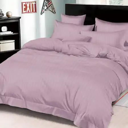 Super ofertă Lenjerie Damasc cu elastic 180x200 Premium Mov (Finet)