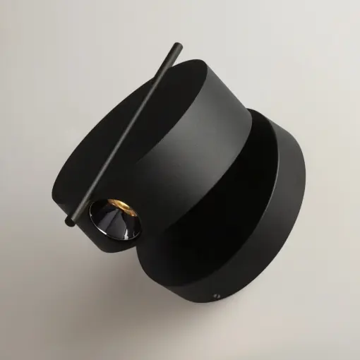 Aplica perete neagra din metal cu led Maytoni Nuance Retur ușor