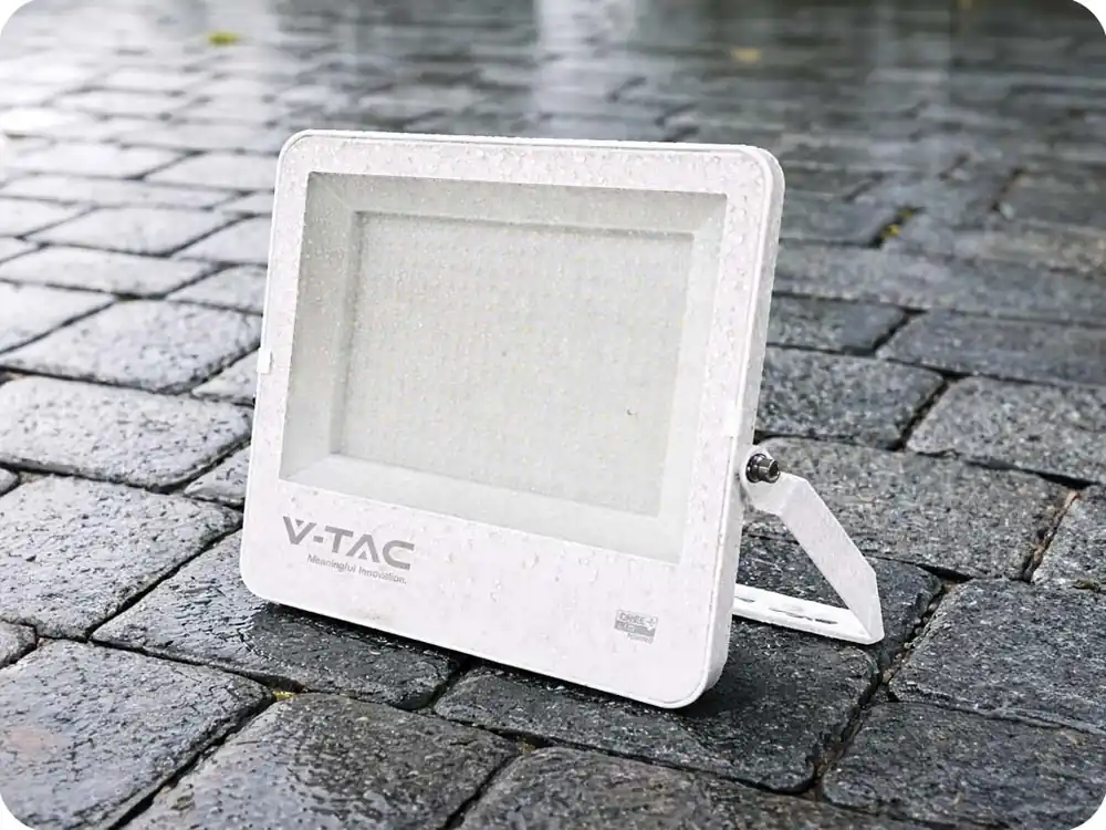 Reflector LED 300W, 34440lm, CREE CHIP, alb Noutate